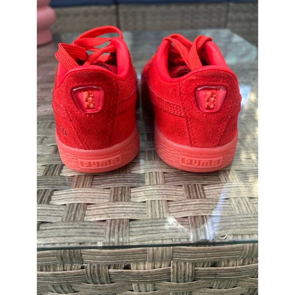 Puma Suede x Haribo Gummi Bears Red Sneakers Kids Size 12C - Picture 2 of 9